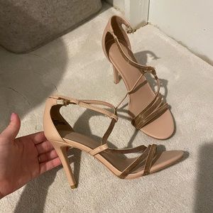 BCBG Heels Size 7.5
